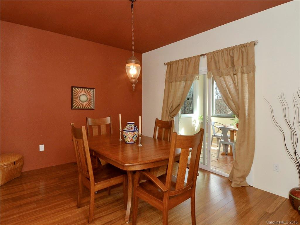 2455 Lake Adger Parkway - Photo 9