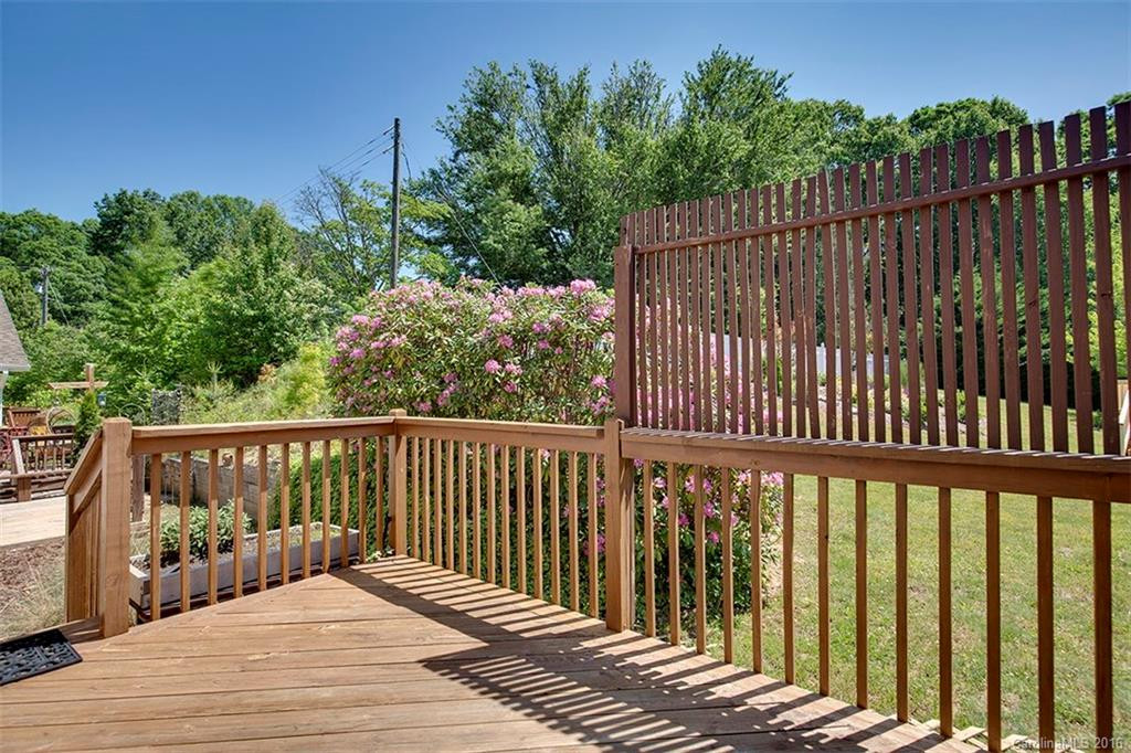 74 Danbury Lane - Photo 12