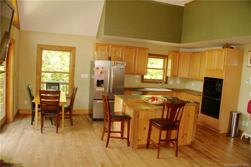 335 Orchard Park Drive - Photo 9
