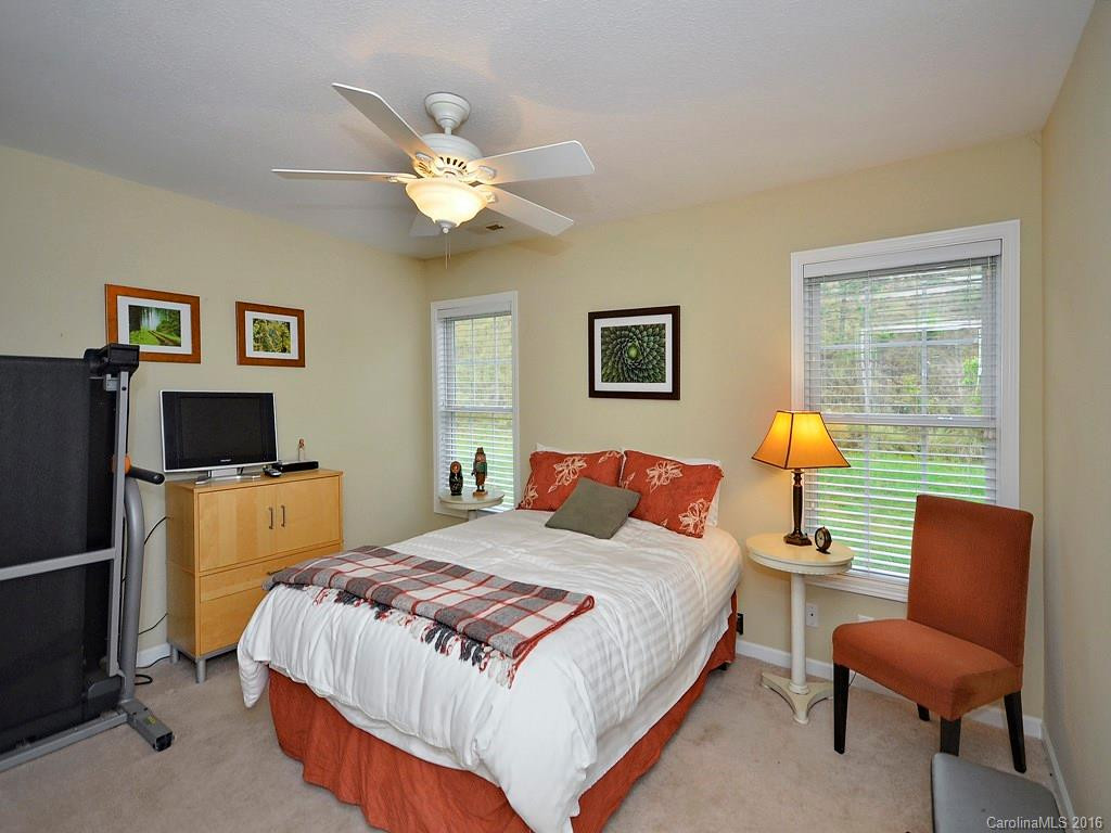 37 Slosman Drive - Photo 15
