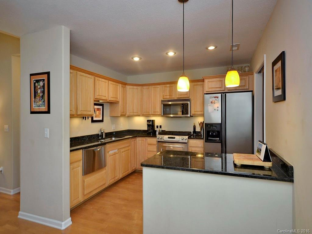 37 Slosman Drive - Photo 8