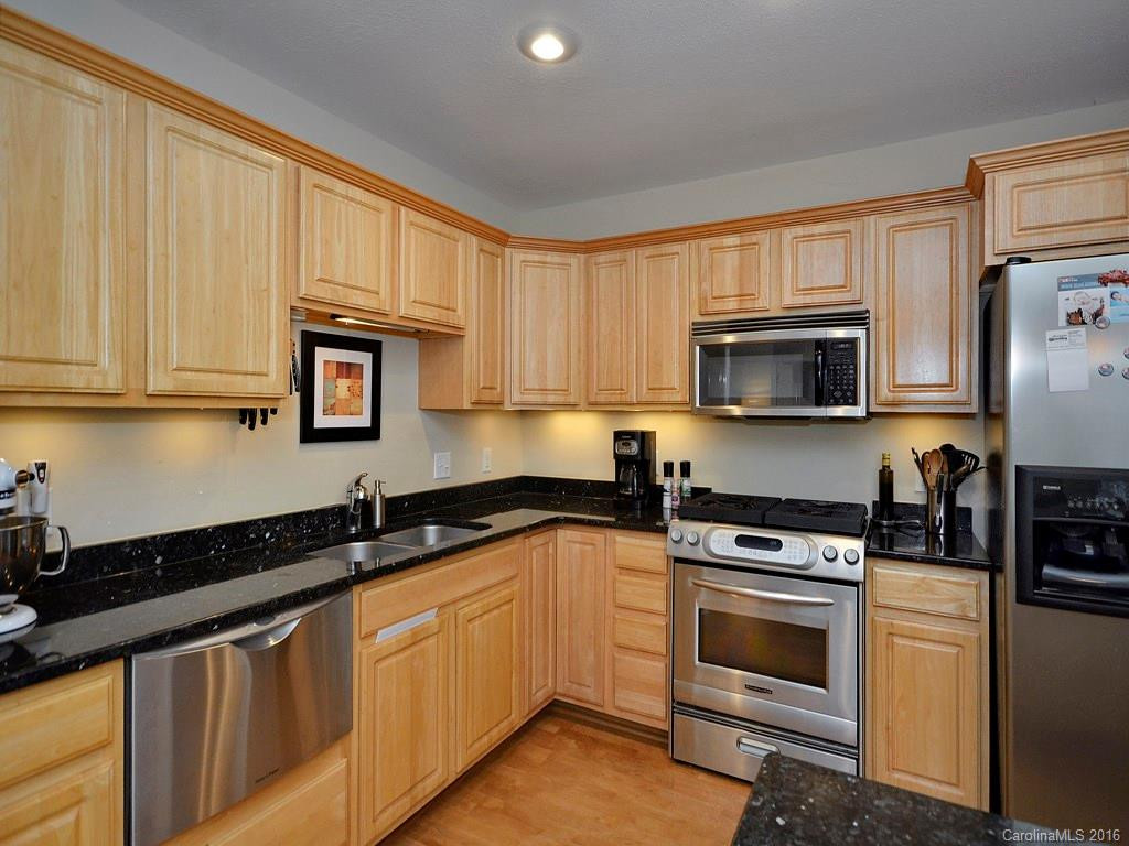 37 Slosman Drive - Photo 9