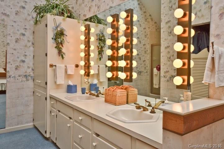 850 Licklog Road - Photo 16