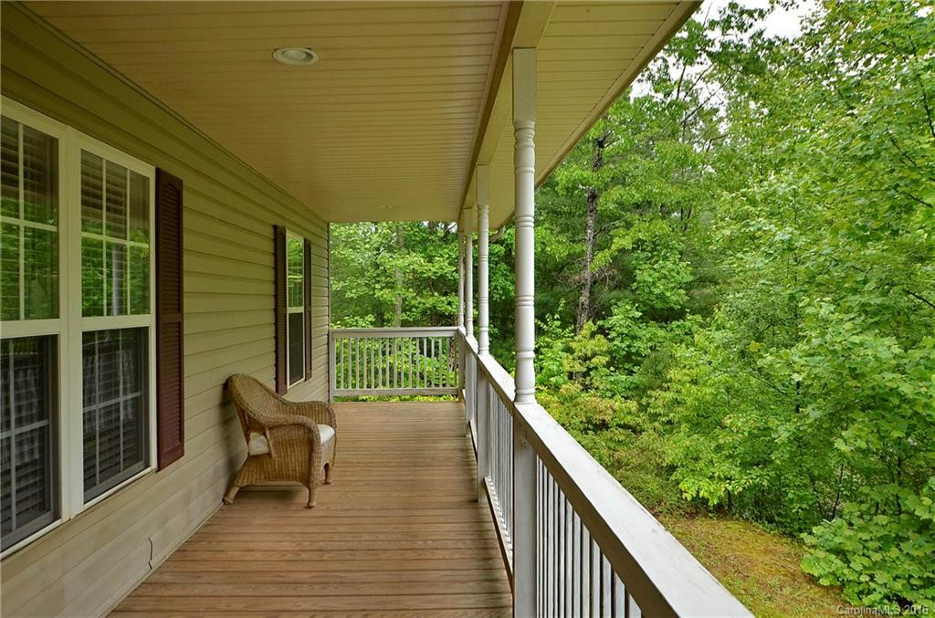 2 Park Knoll Drive - Photo 2