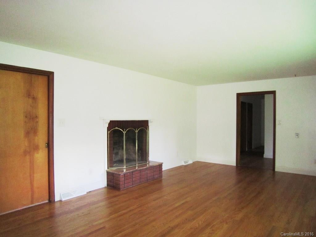 92 Rock Hill Road - Photo 4