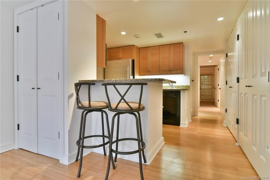 37 Hiawassee Street #E103 - Photo 5