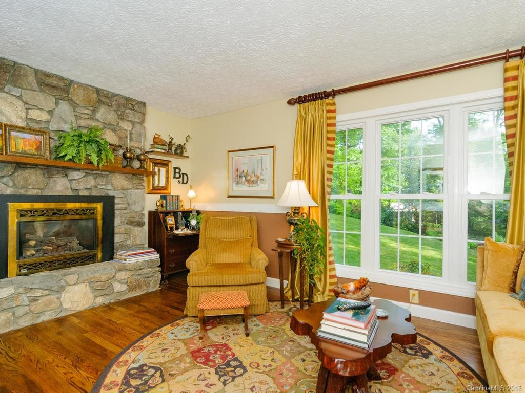 111 Hilltop Road - Photo 5