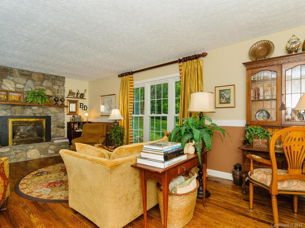 111 Hilltop Road - Photo 6