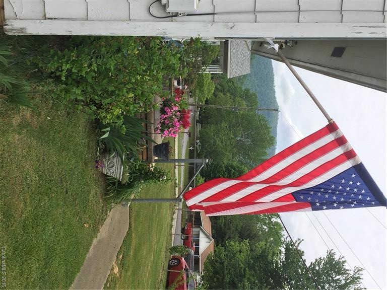 107 Scenic View Drive - Photo 2