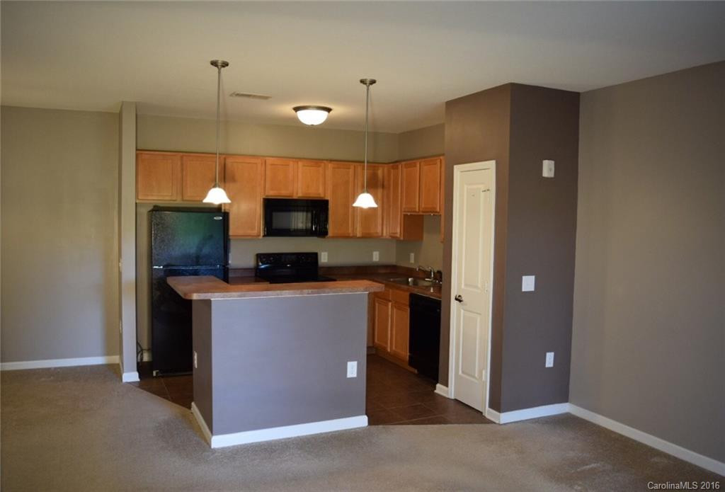 176 Brickton Village Circle #302 - Photo 2