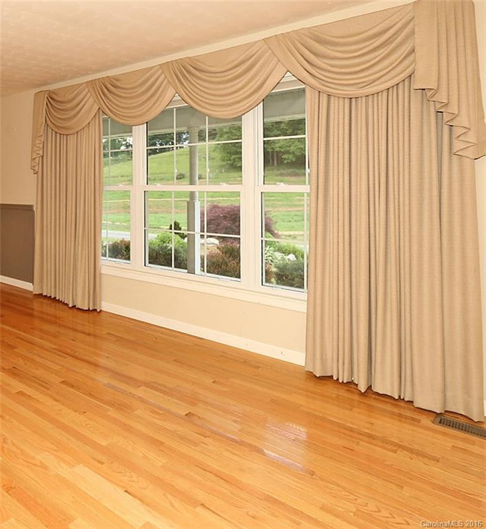 390 Glance Cove Road - Photo 4