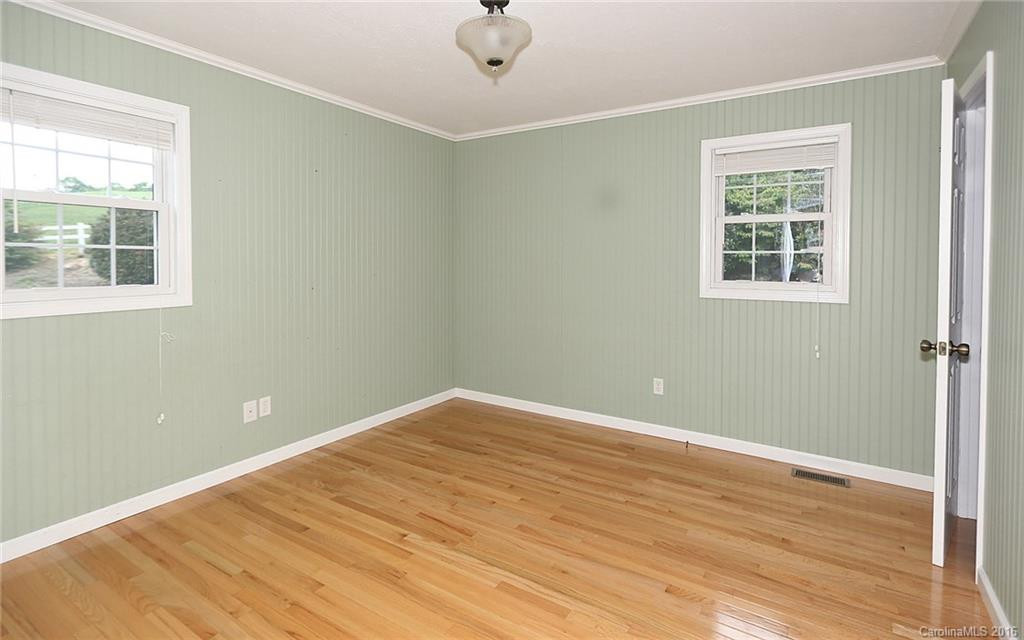 390 Glance Cove Road - Photo 5