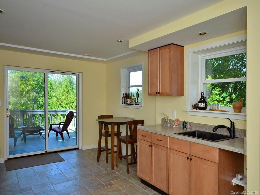 439 Fawnview Lane - Photo 14