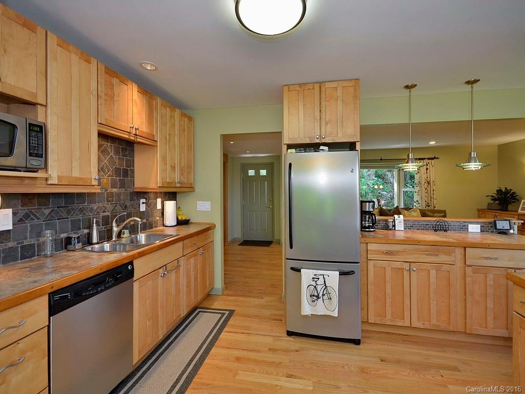 439 Fawnview Lane - Photo 5