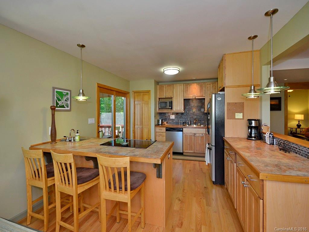 439 Fawnview Lane - Photo 7