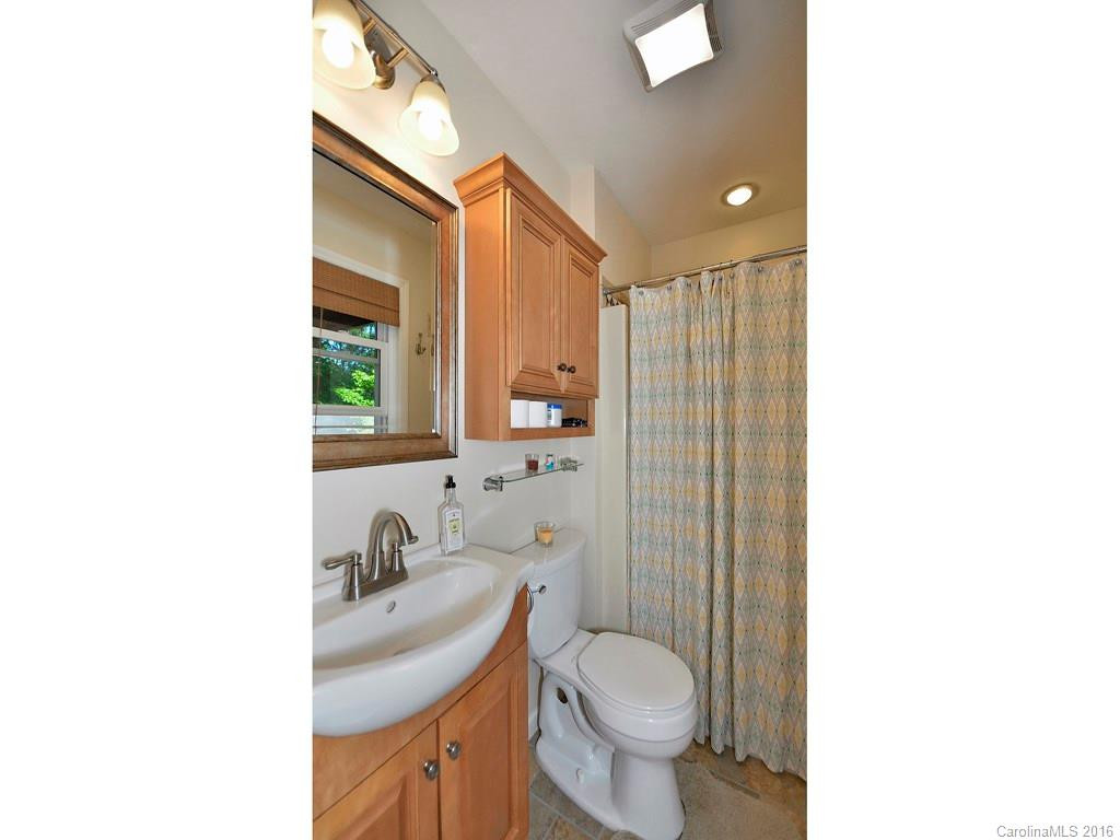 439 Fawnview Lane - Photo 10