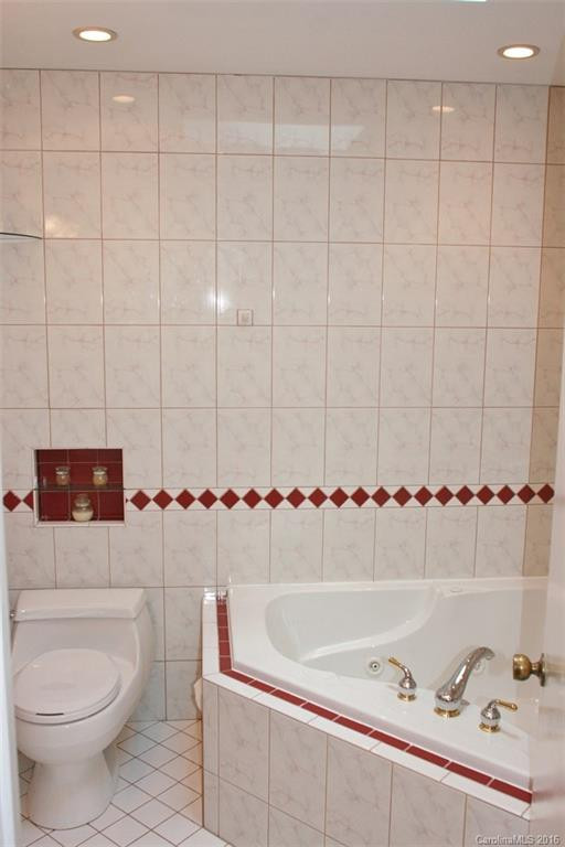 218 Ellington Street - Photo 14
