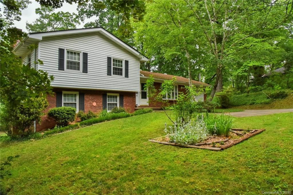 46 Ferncliff Drive - Photo 2