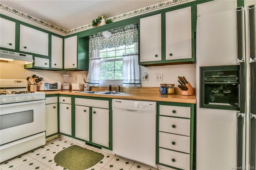 46 Ferncliff Drive - Photo 4