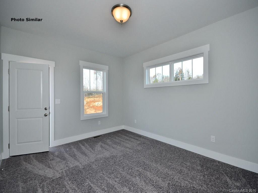 34 Hyde Park Place - Photo 9