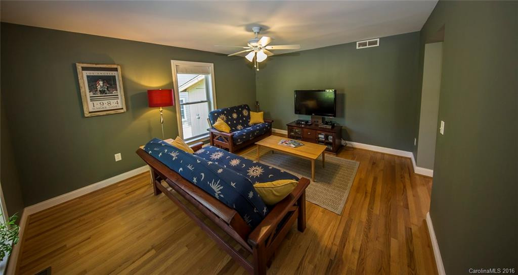 16 Dreamland Court - Photo 5