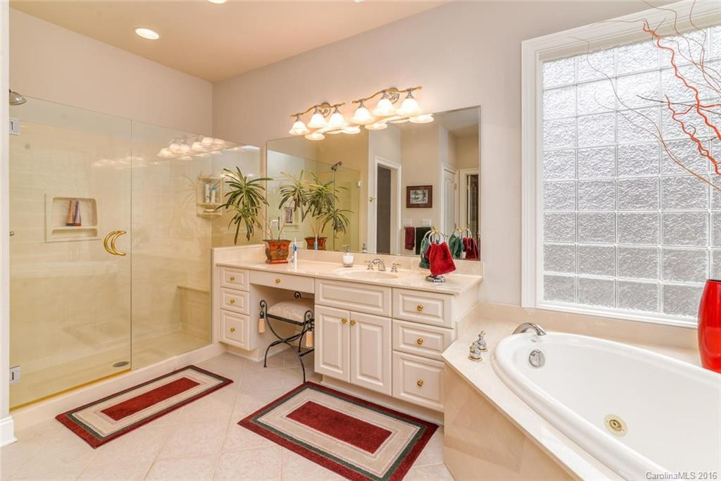 86 Carriage West Drive - Photo 14