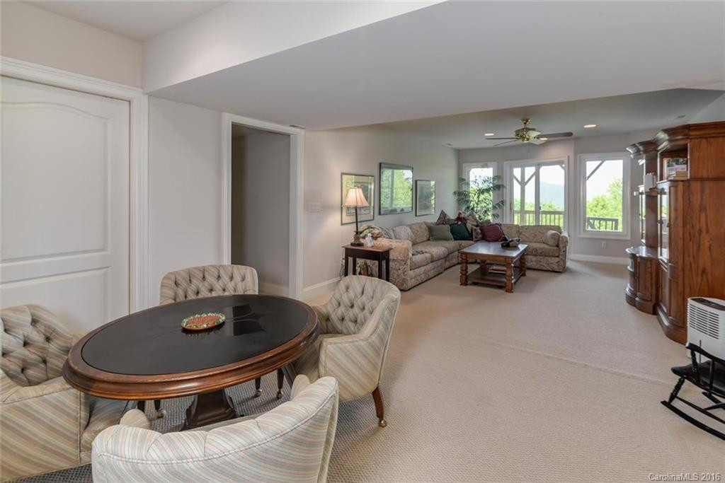 86 Carriage West Drive - Photo 19