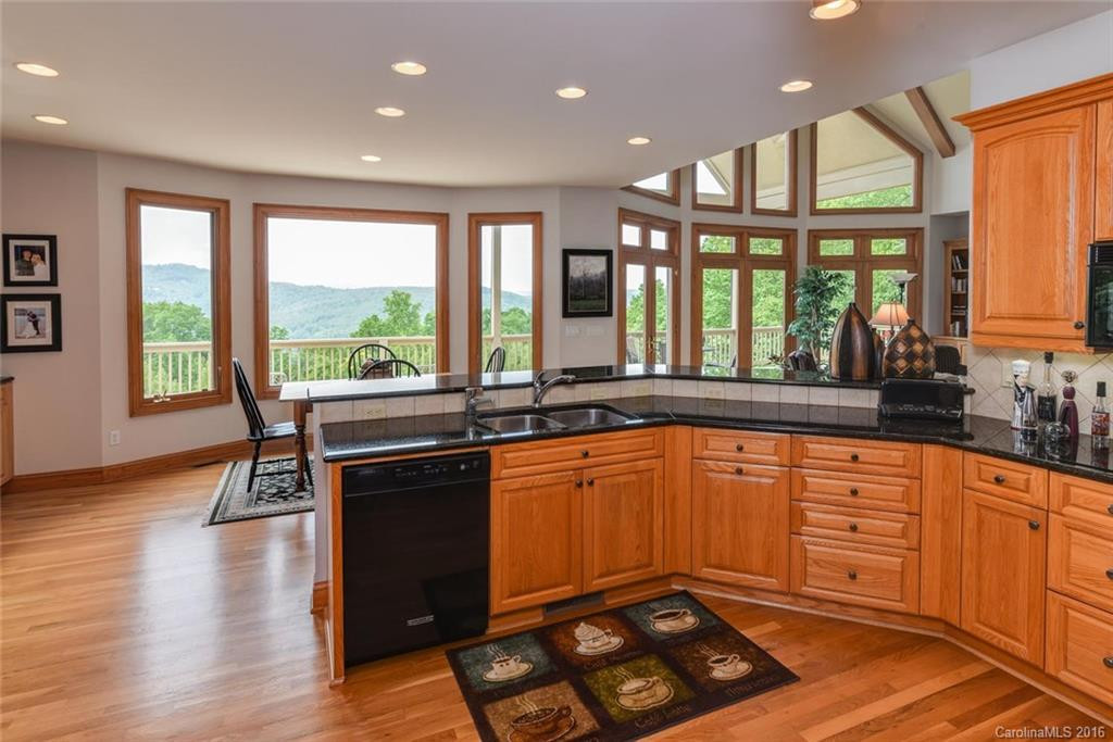 86 Carriage West Drive - Photo 7