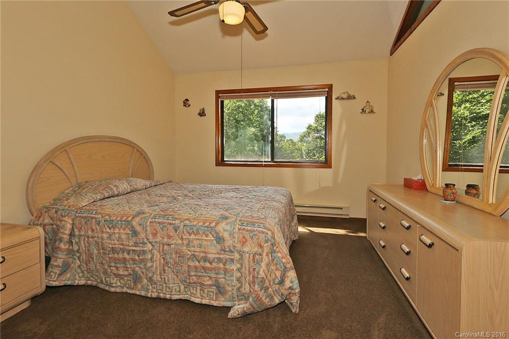 66 Frost Ridge Road - Photo 13