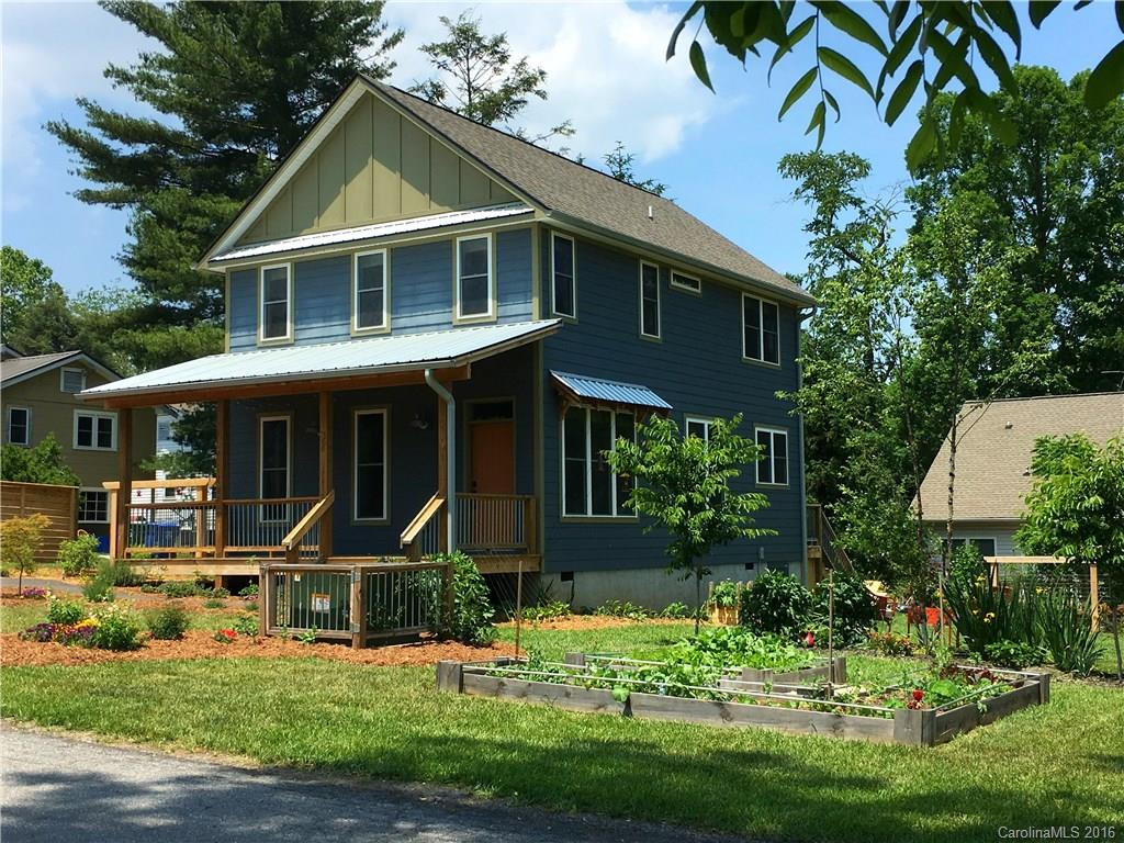 32 Burk Street #3 - Photo 12