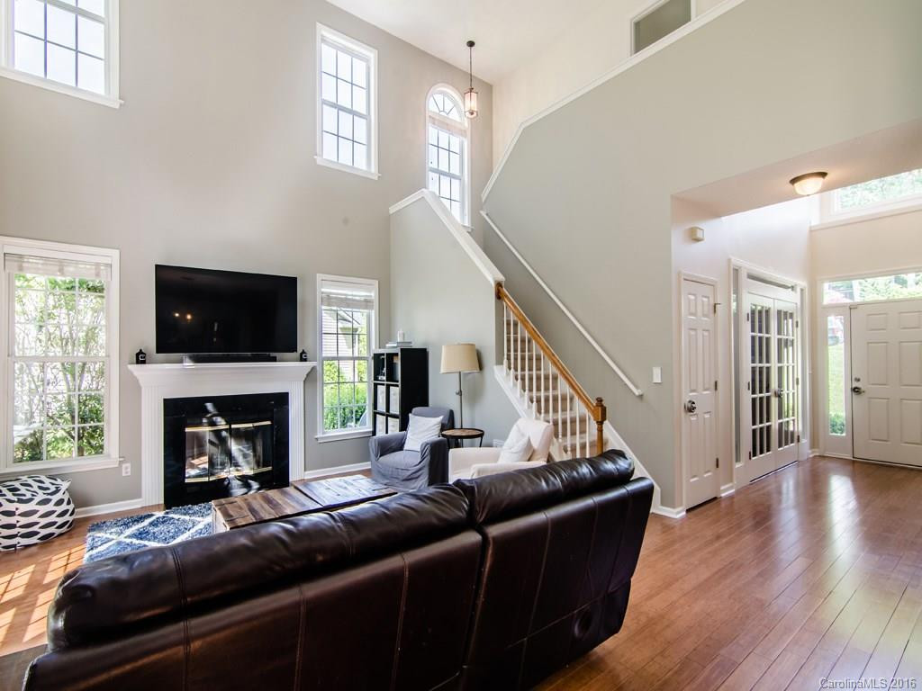 244 Riverbirch Drive - Photo 9