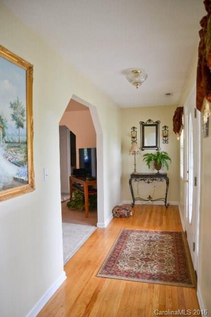 1895 Airport Road - Photo 5