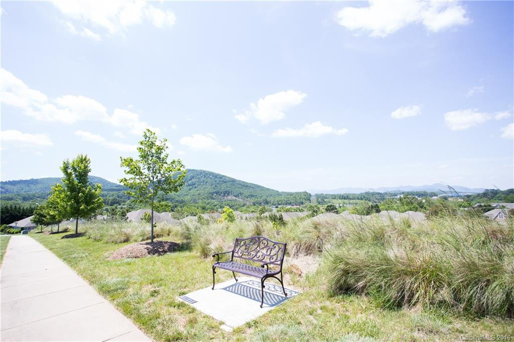 886 West Pointe Drive #18 - Photo 24