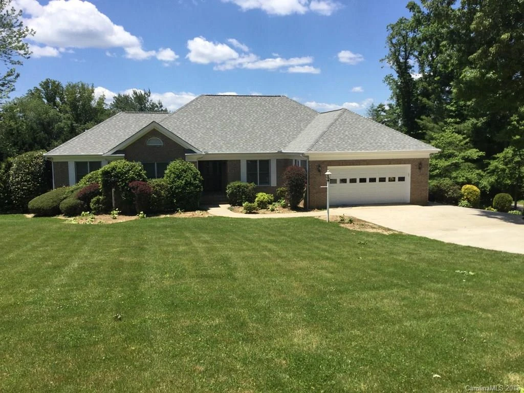 100 Rugby Hollow Drive #4A