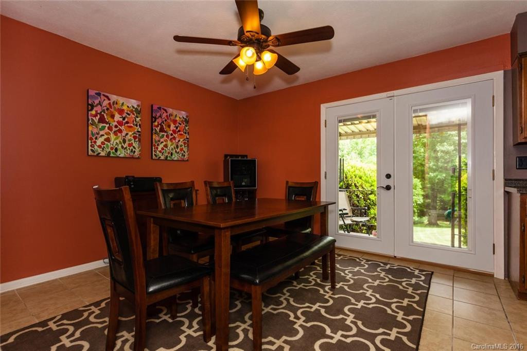 422 Comet Drive - Photo 11