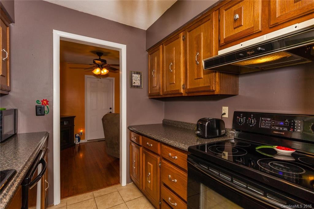 422 Comet Drive - Photo 8