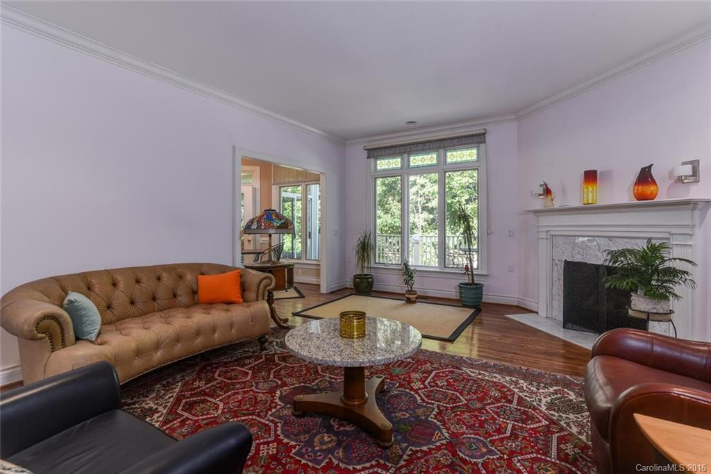 3 Tiverton Lane - Photo 4