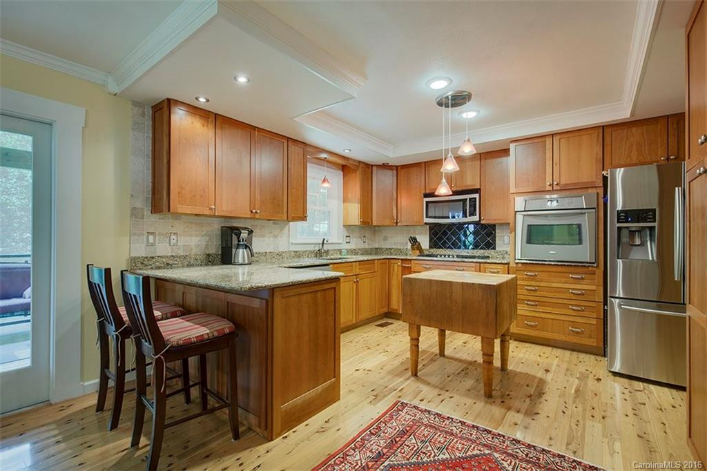 614 Country Club Road - Photo 3