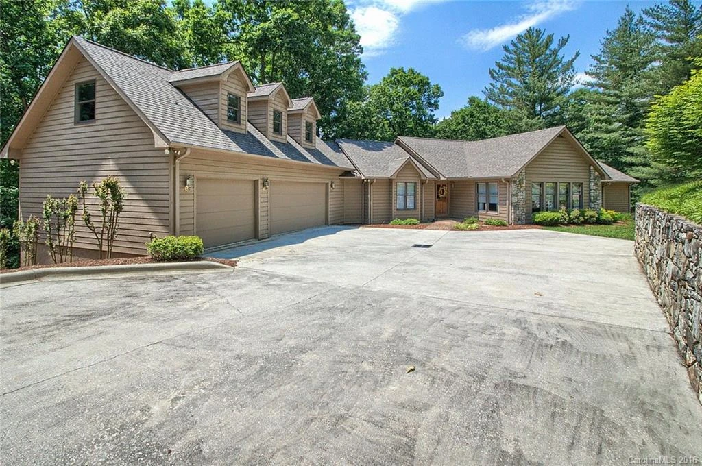 411 Rockmoor Way
