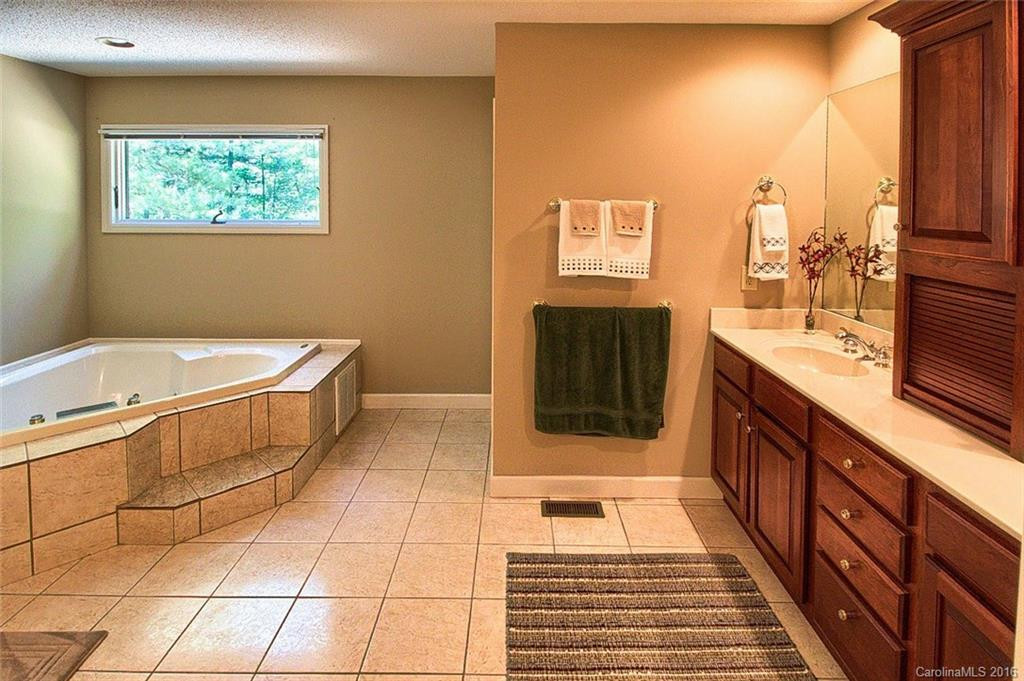 411 Rockmoor Way - Photo 16