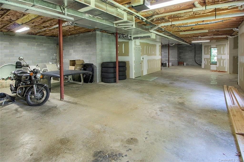 411 Rockmoor Way - Photo 24