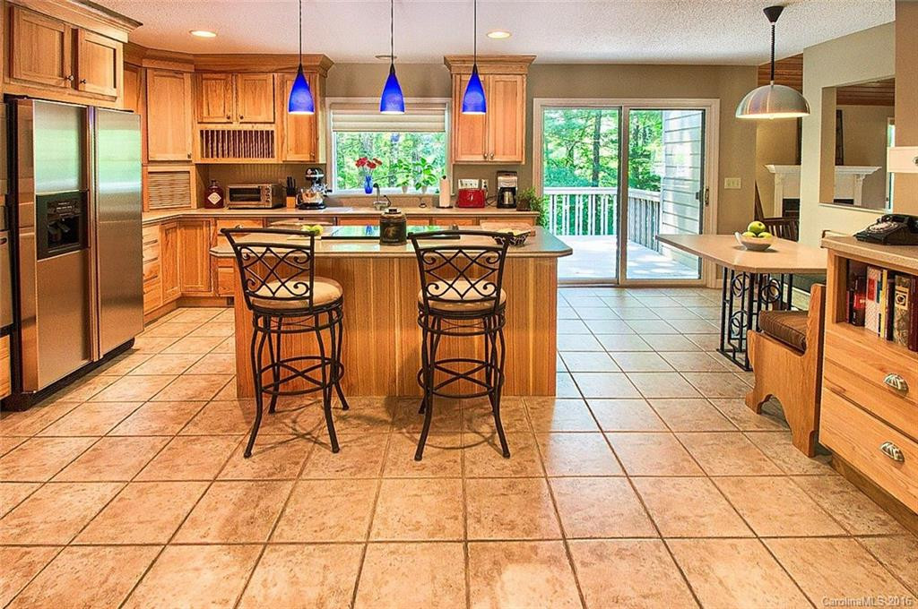 411 Rockmoor Way - Photo 5