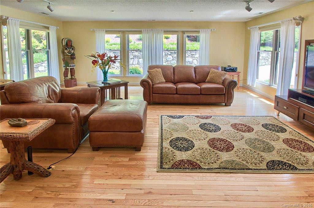 411 Rockmoor Way - Photo 8