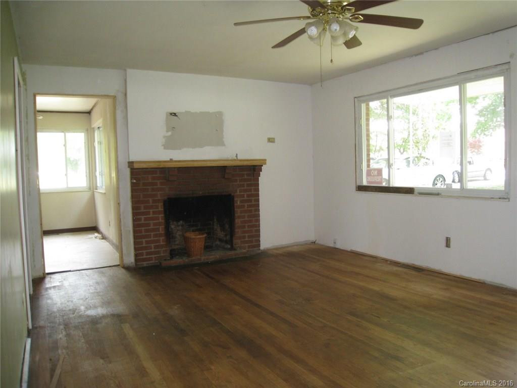 331 Etowah School Road - Photo 2