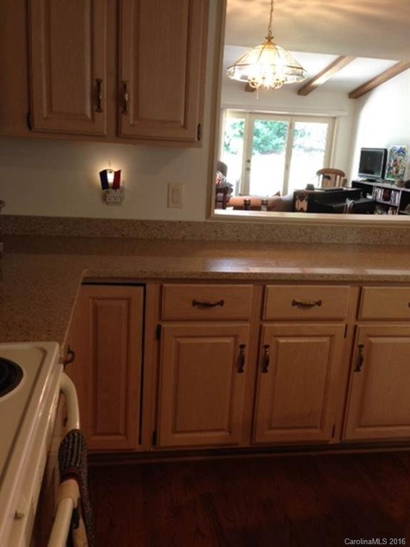 131 Cloverleaf Lane #Unit 3 Bldg 17 - Photo 7