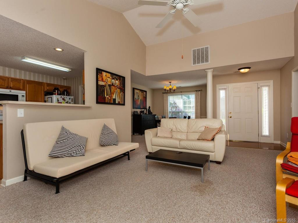 194 Farm Valley Road - Photo 3