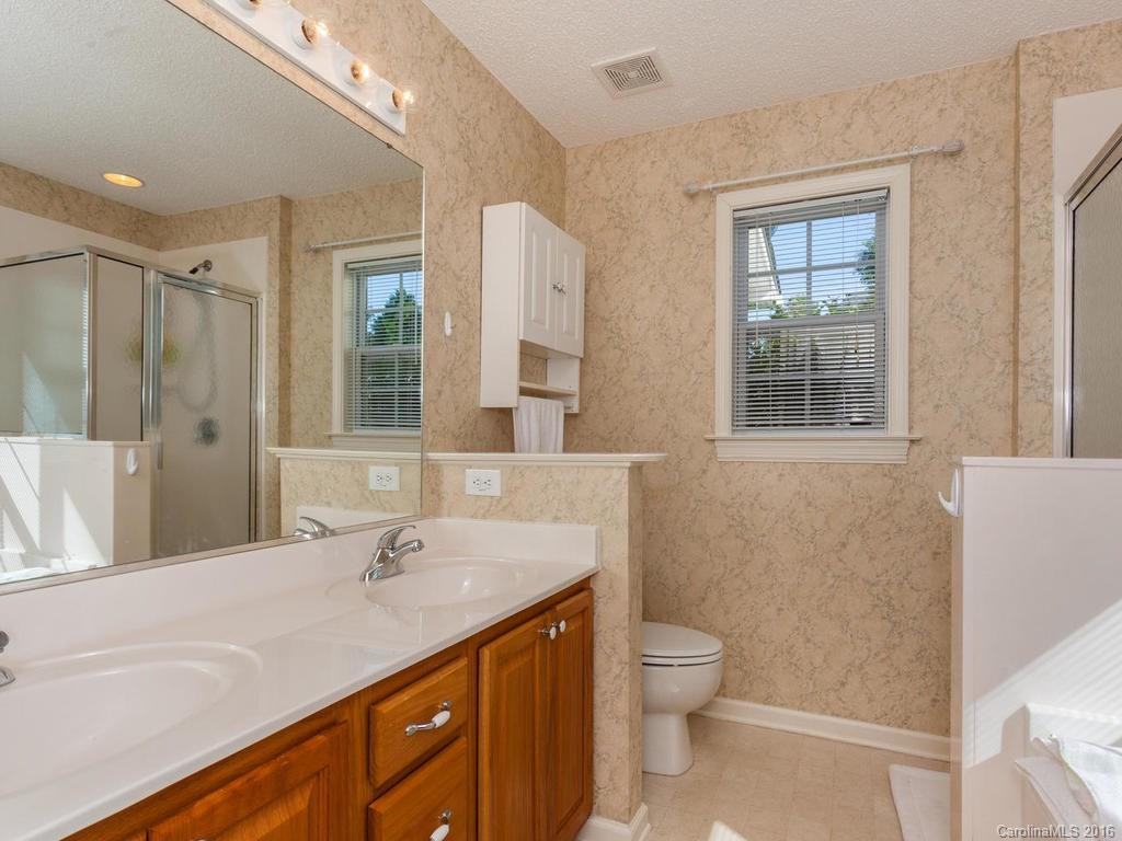 194 Farm Valley Road - Photo 8