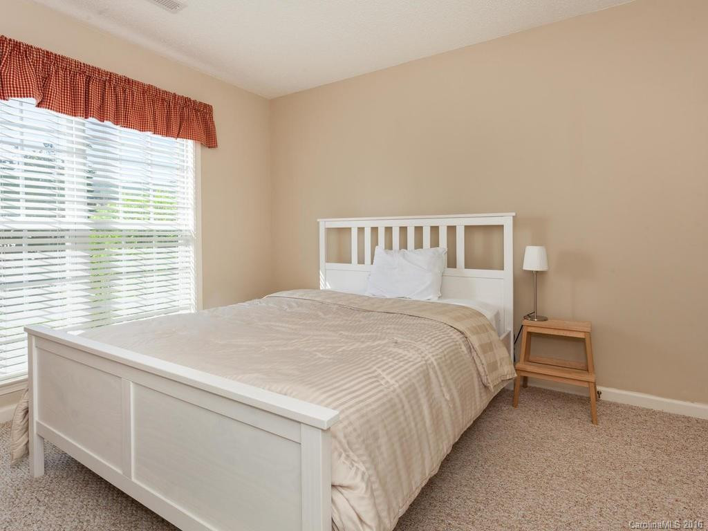 194 Farm Valley Road - Photo 10
