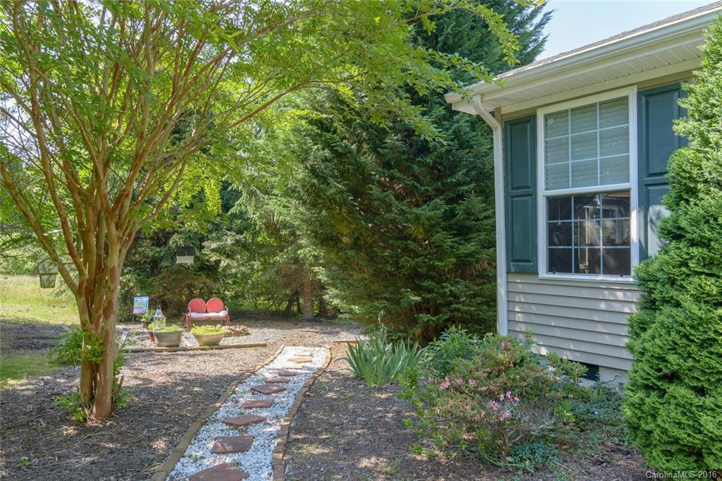 406 Emmas Grove Road - Photo 18