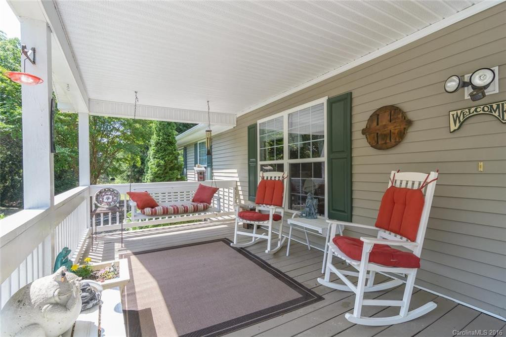 406 Emmas Grove Road - Photo 4